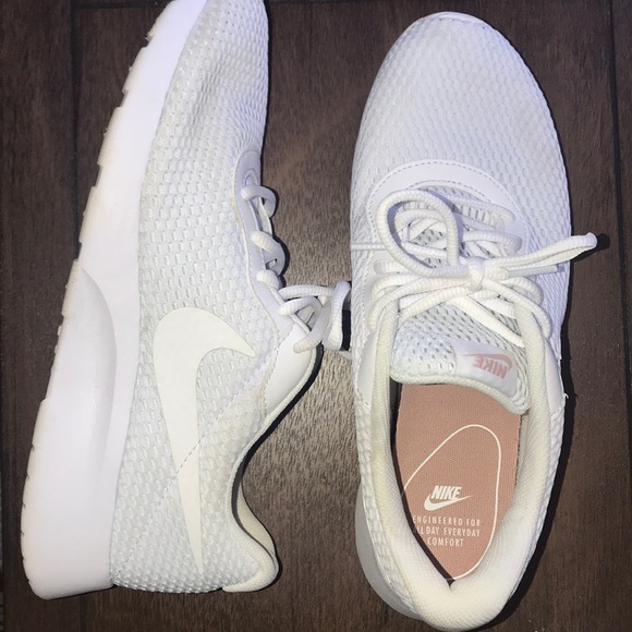 nike sportswear vh2